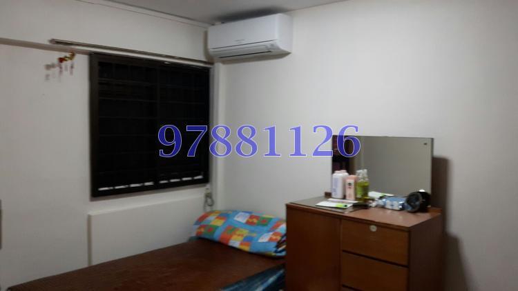 Jurong East Street 24 thumbnail photo